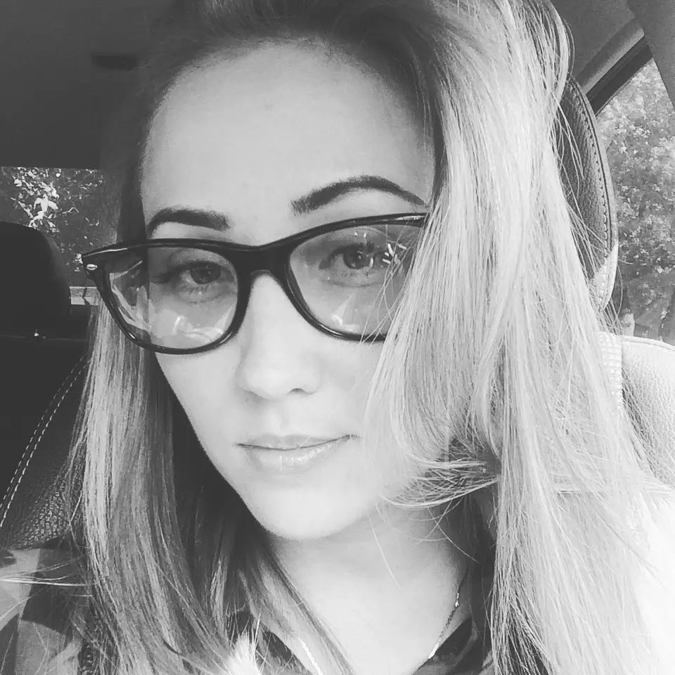 Анна Сафонова