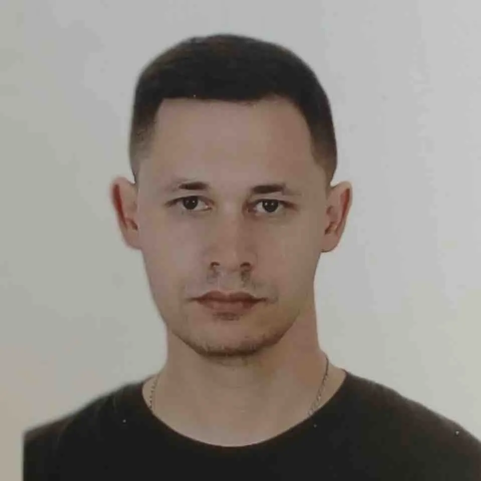 Дмитрий Офицеров