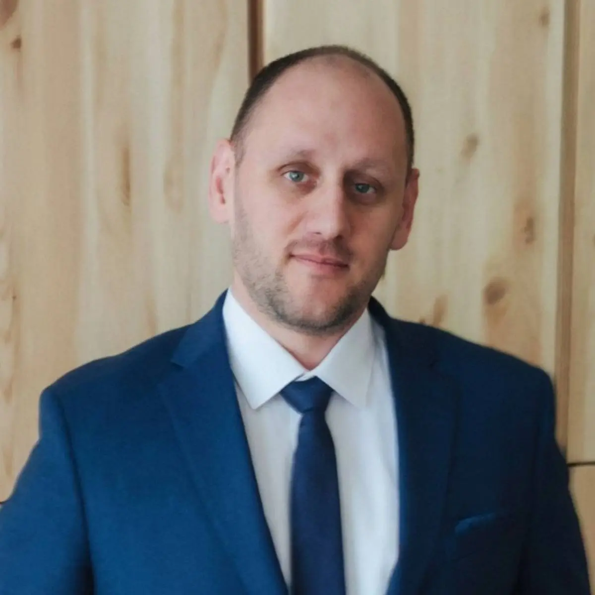 Андрей Ганин