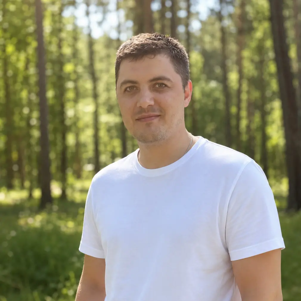 Александр Бугров