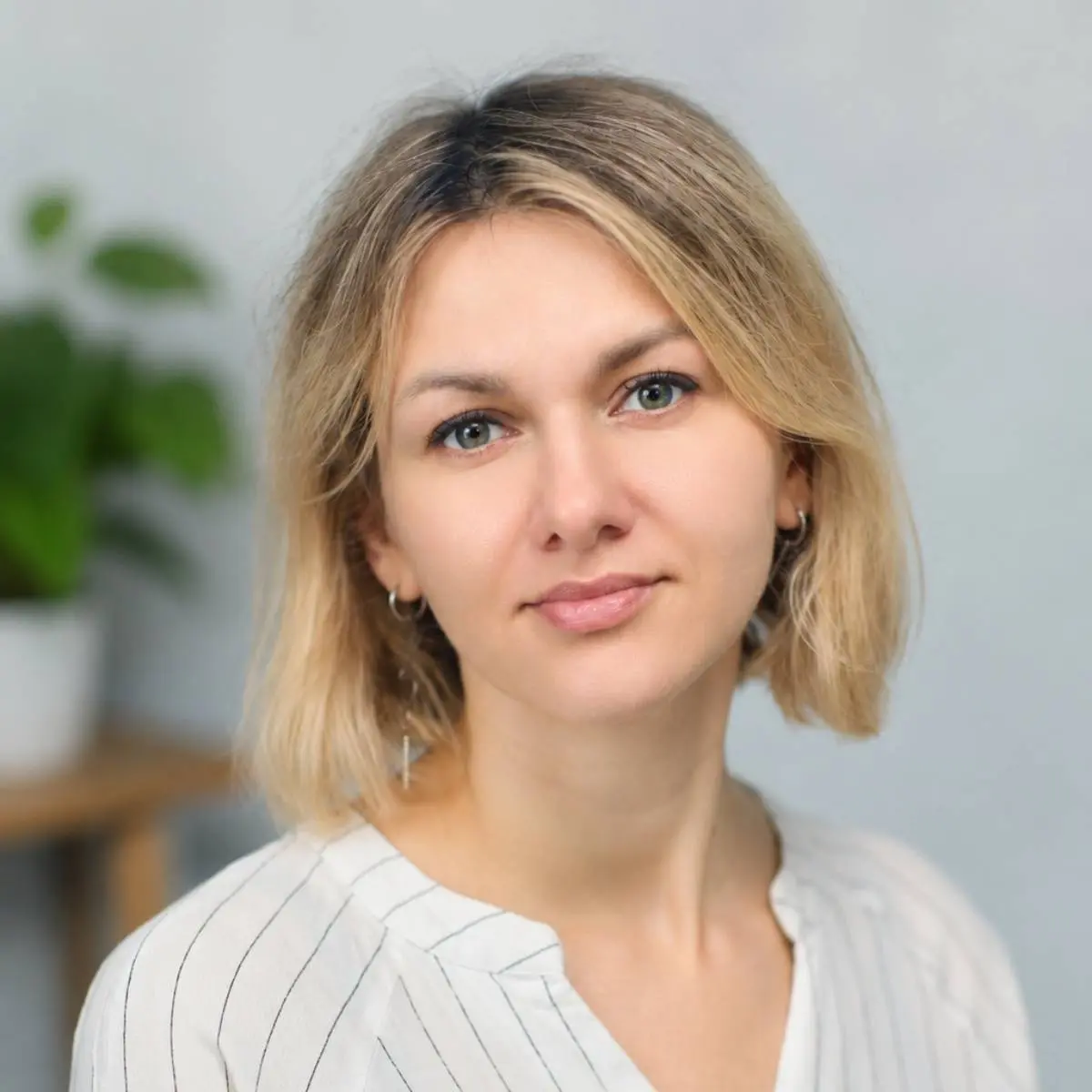 Елена Возняк