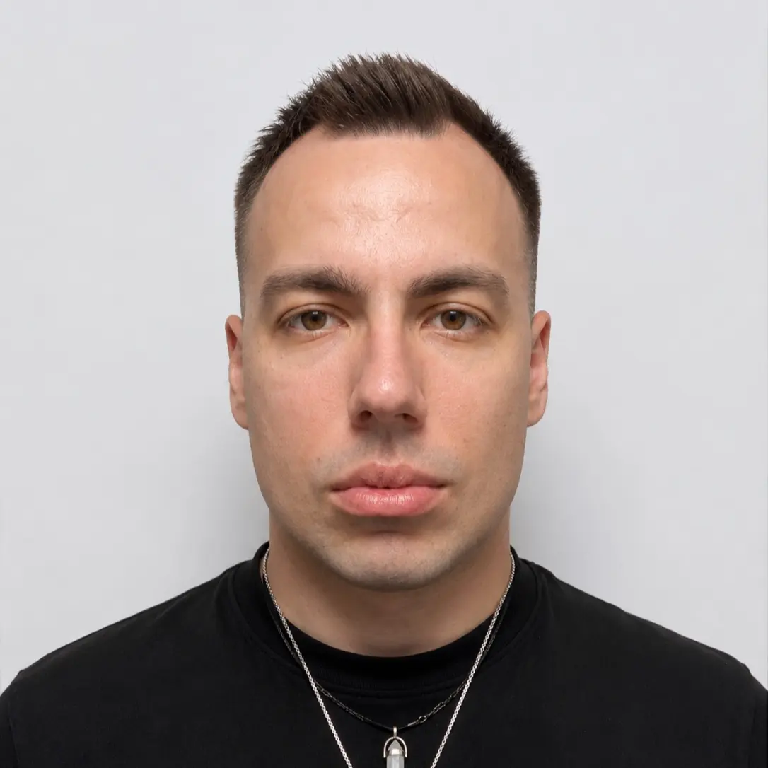 Павел Белоусов