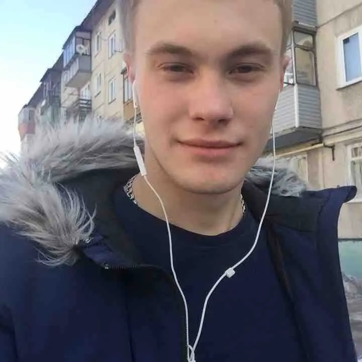 Рома Круглов