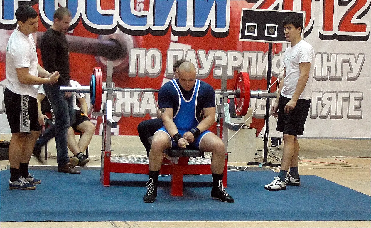 Василий Вологдин