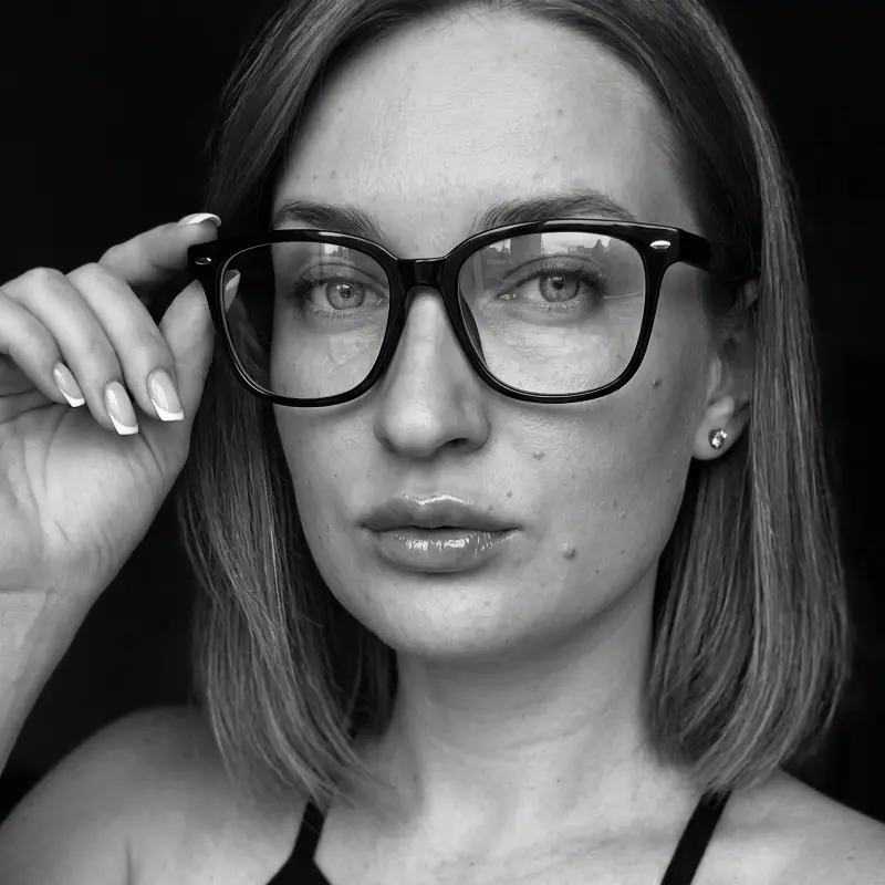 Анна Ушакова
