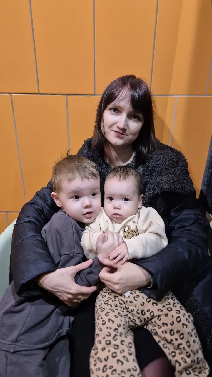 ДАВАЙТЕ ПОГОВОРИМ НА ЧИСТОТУ☺️
Я так часто слышу одно и то же:
«У меня маленький ребёнок — ну когда?»
«Я работаю, вообще не до этого»
«Больницы, школа, кружки, сопли…»
И знаешь что? Я правда понимаю в... | Сетка — социальная сеть от hh.ru