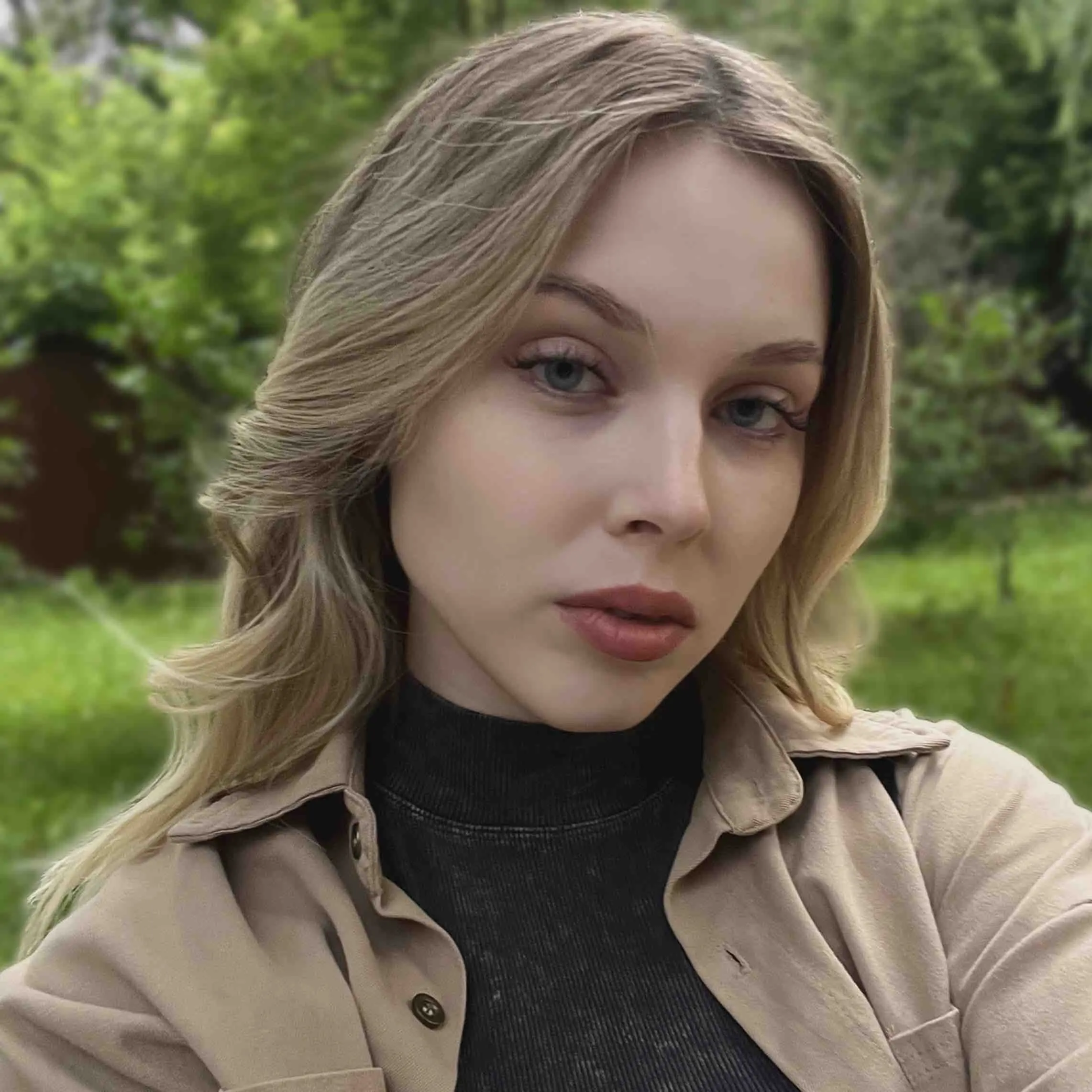 Анна Золотарева