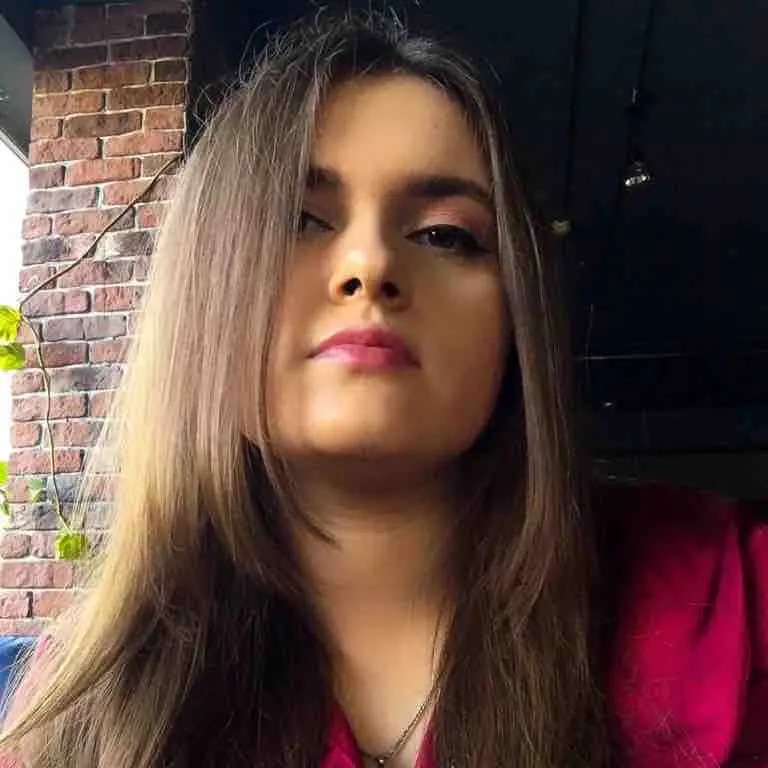 Анна Томаш