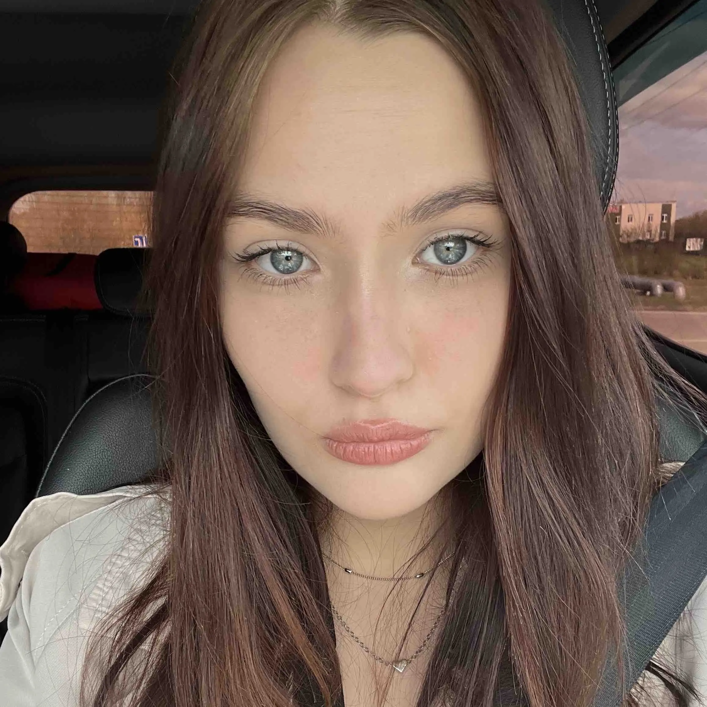 Карина Менжус