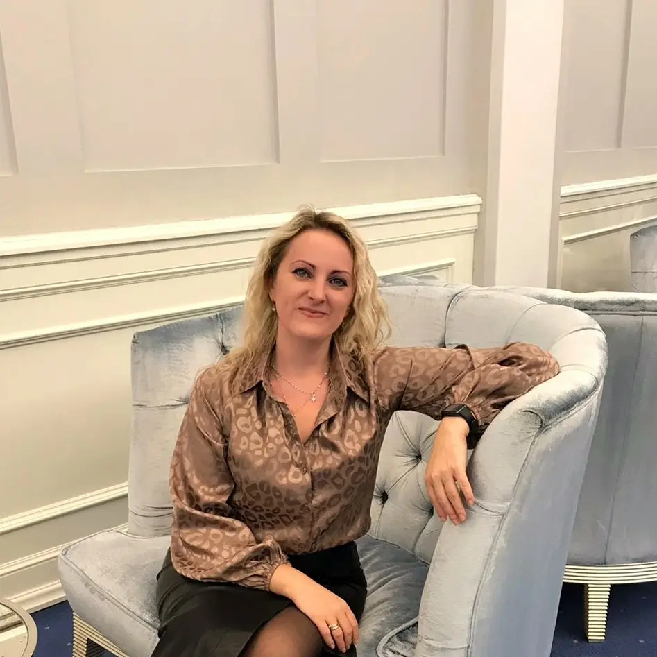 Елена Неустроева