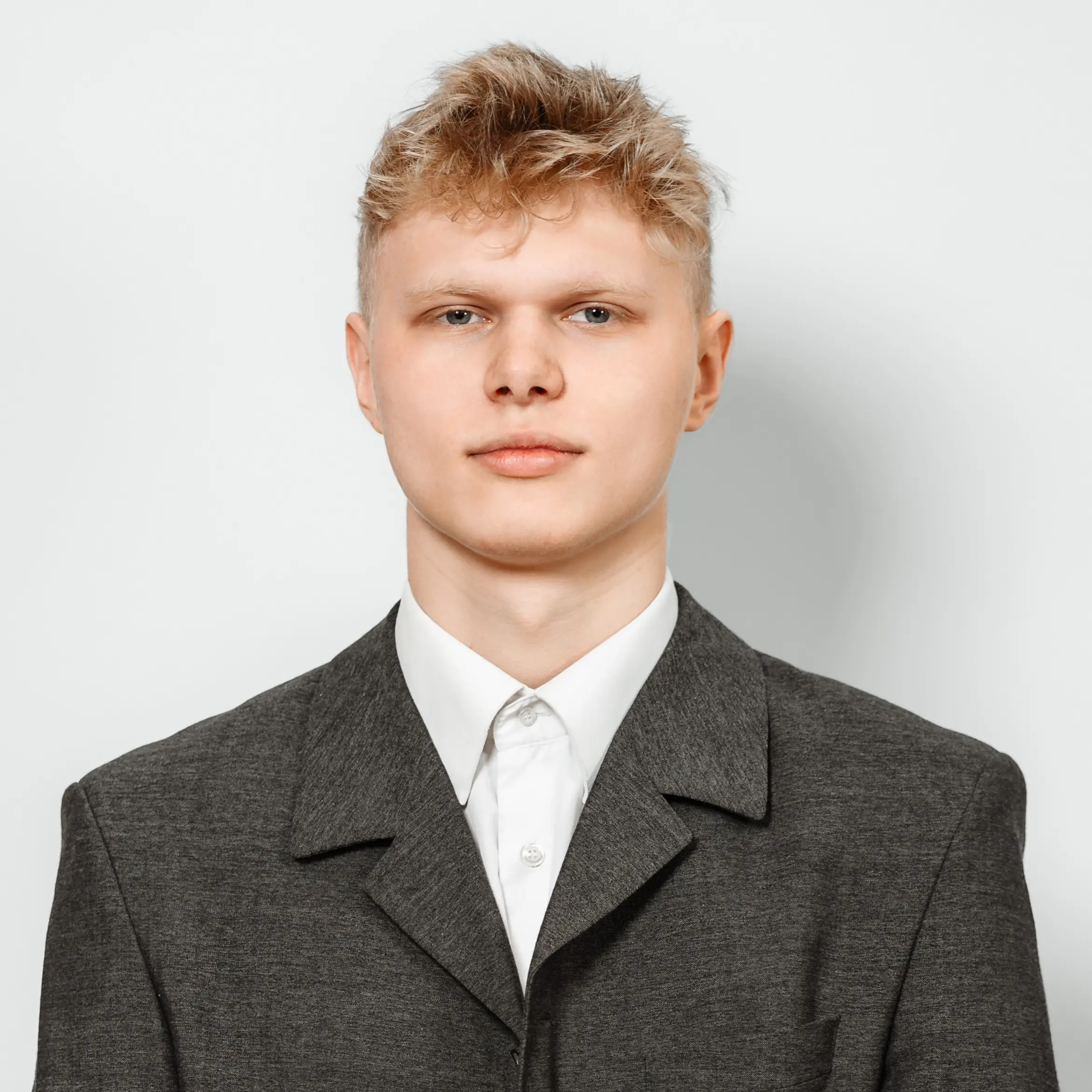 Андрей Майоров