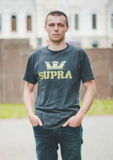 Денис Колбасин