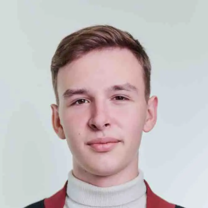 Егор Иванов