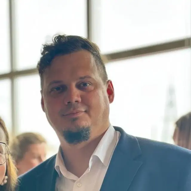 Network member avatar