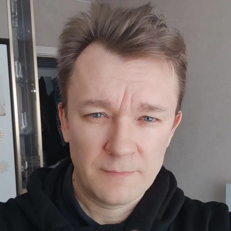 Артем Аношин