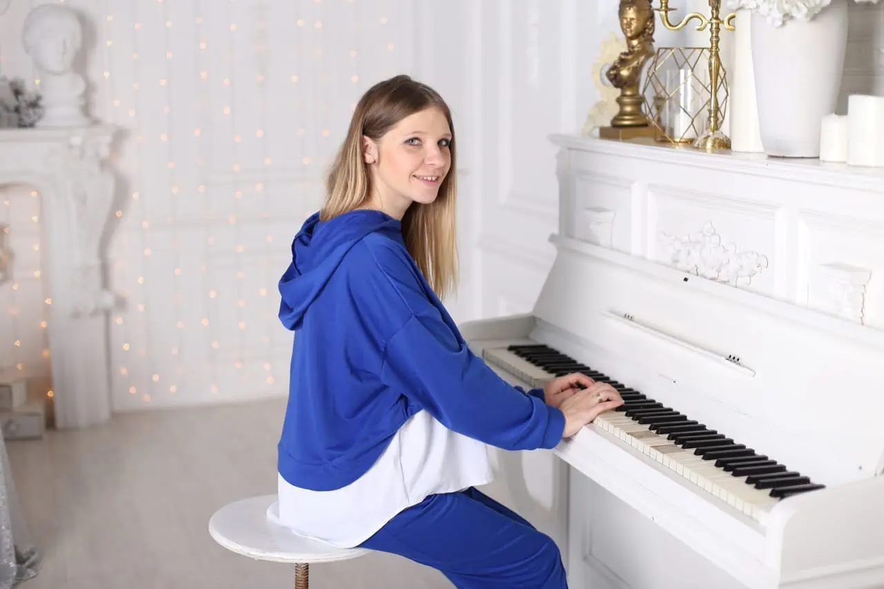 Анна Свешникова