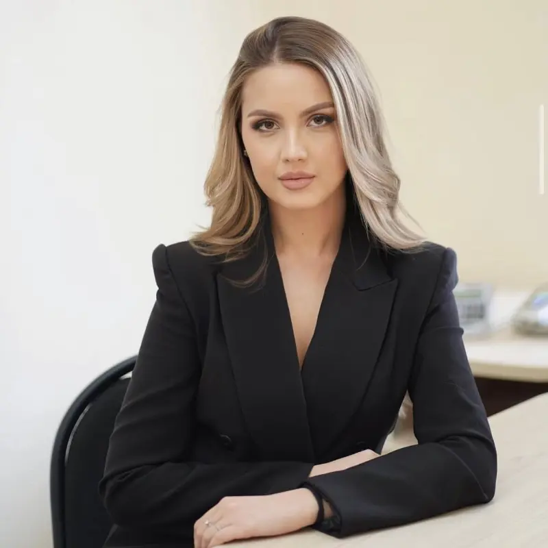 Марина Бирюкова