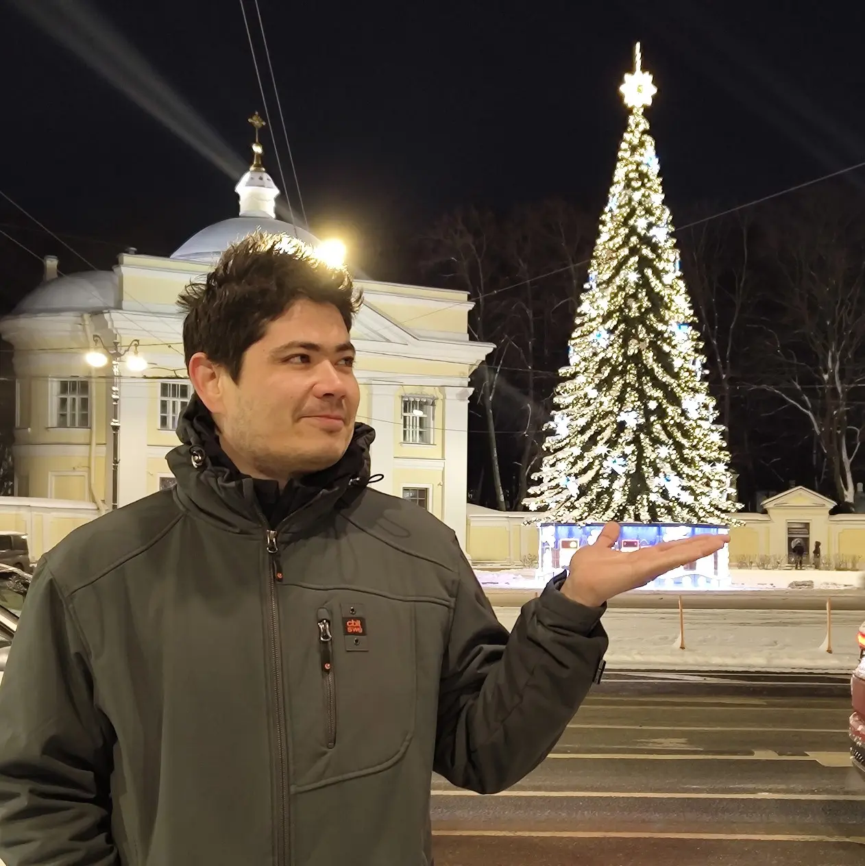Ислам Алекберов
