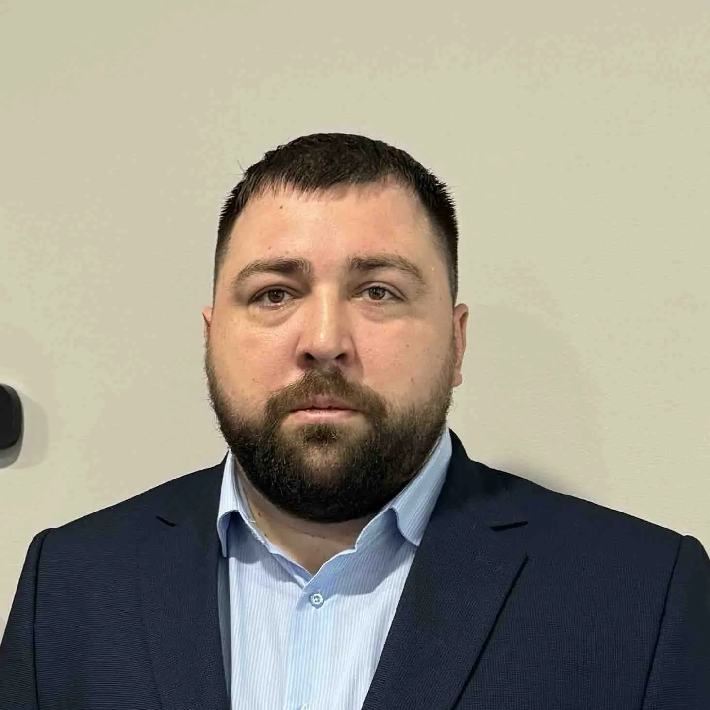 Денис Чекалин