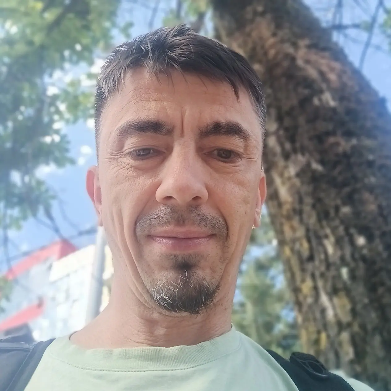 Олег Антонов