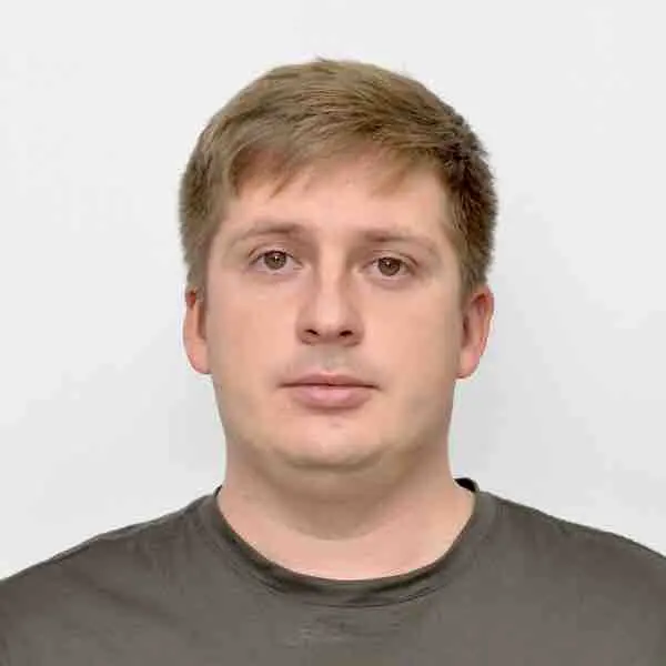 Андрей Морозов