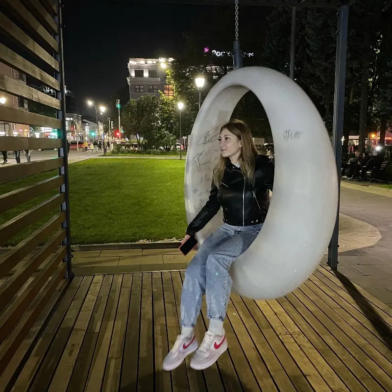 Анна Зубарева