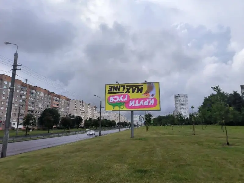 Пока Threads обсуждает кейс и делает бренду охваты, я на 101% уверен, что так и было задумано. | Сетка — социальная сеть от hh.ru