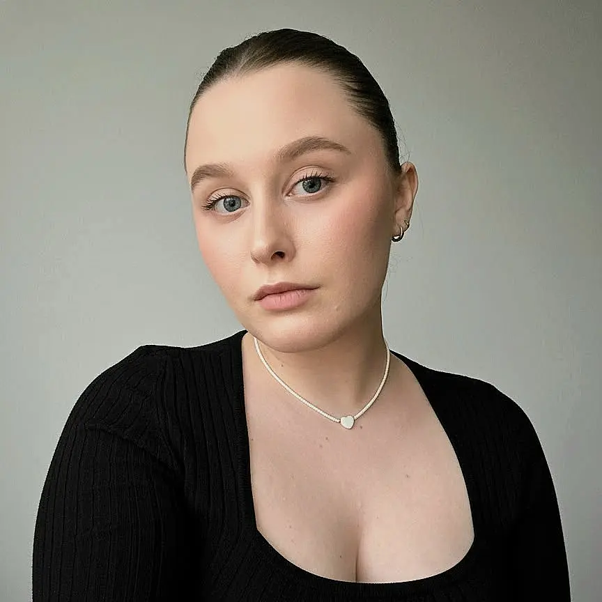 Арина Артюхина