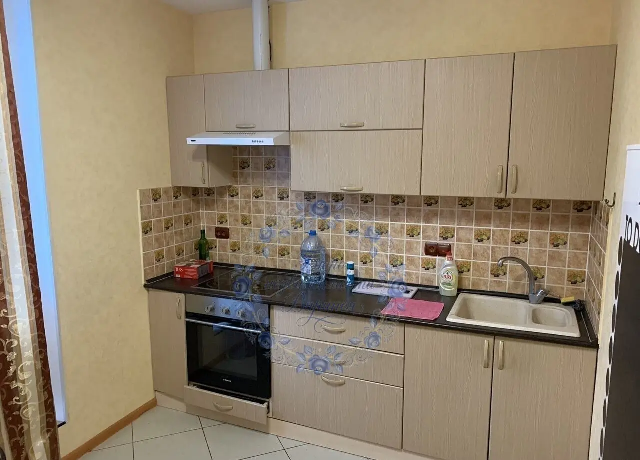 1-к. квартира, 38 м², 6/19 эт.
📍 Раменское, Северное, 16б
🚇 м. Фабричная (12 мин пешком, 5 мин транспортом)
🏢 6/19 этаж
📐 Площадь: 38 м²
💰 Цена: 40 000 ₽
🆔 ID: 1230027
📎 Презентация: https://pres | Сетка — социальная сеть от hh.ru