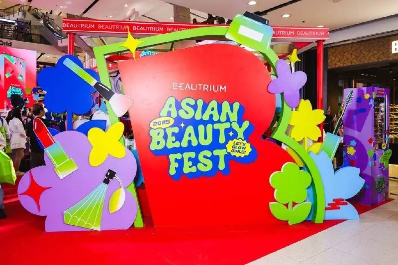 Новый тренд Азии — beauty-фестивали вместо скидок
Например, тайская сеть BEAUTRIUM сейчас проводит Asian Beauty Fest.
К событию присоединились более 30 азиатских брендов | Сетка — социальная сеть от hh.ru