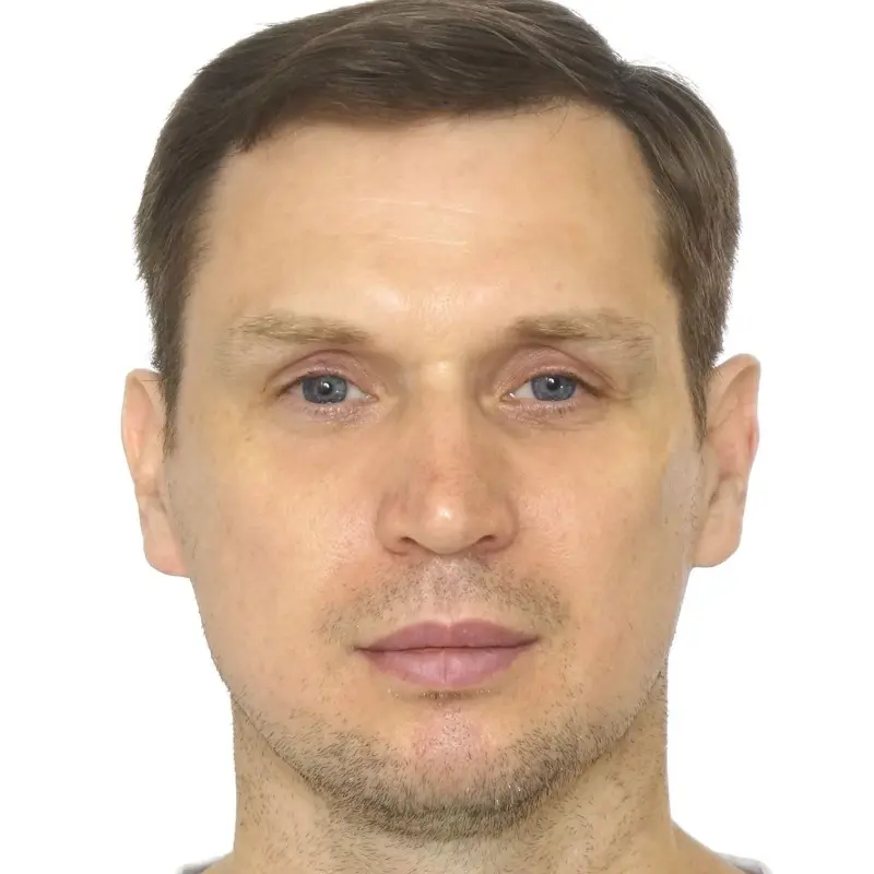 Сергей Серов