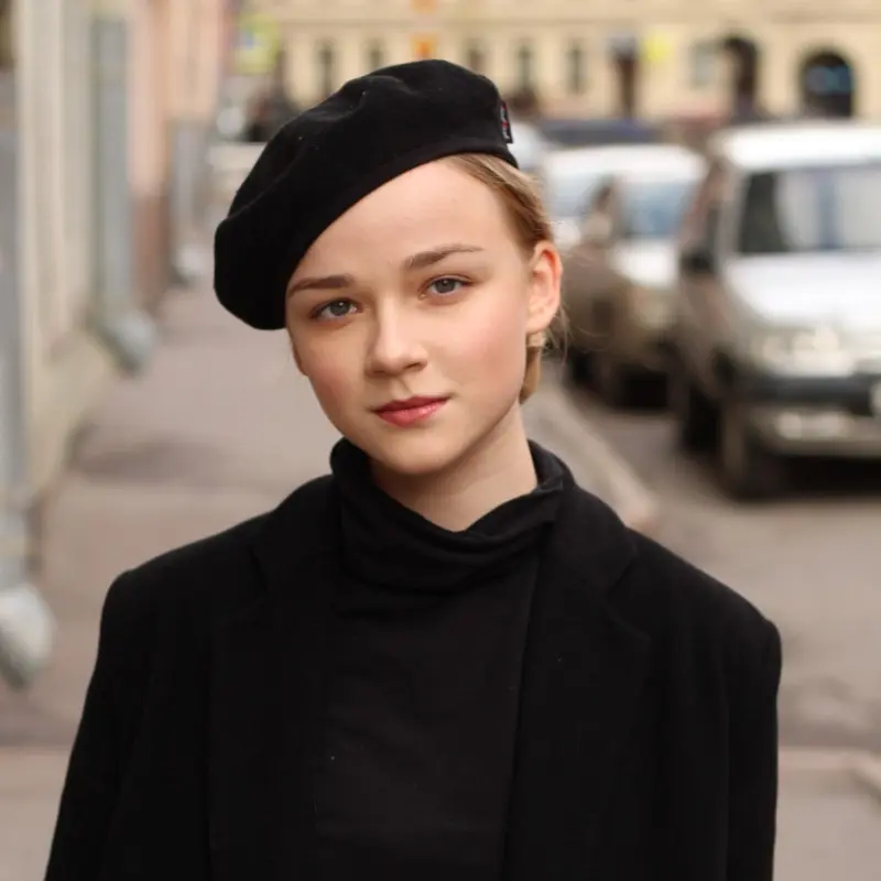 Ангелина Аполонова