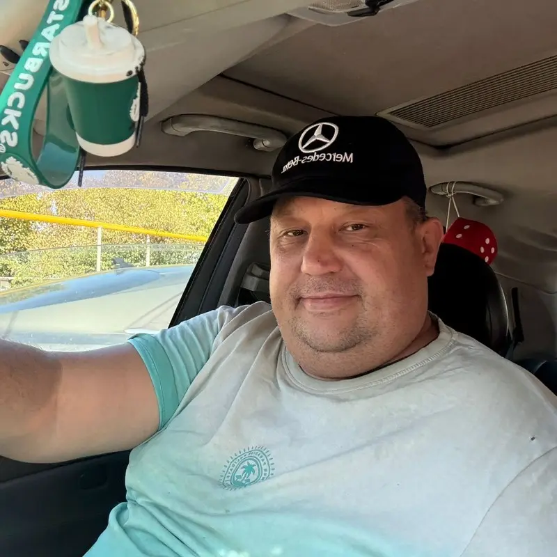 Виталий Попов