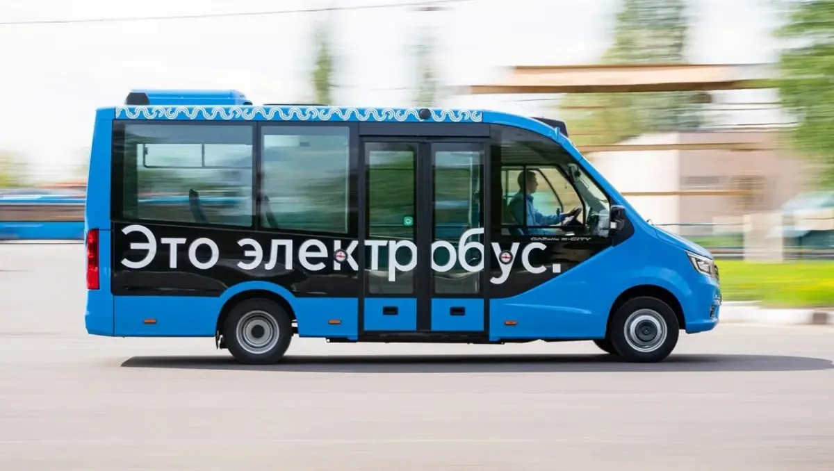 Gaz\газель 33 и Gaz\газель 33ii — это концептуальные авторские электроавтобусы с футуристичным дизайном, предназначенные для умных городов. Цвет\Титан | Сетка — социальная сеть от hh.ru