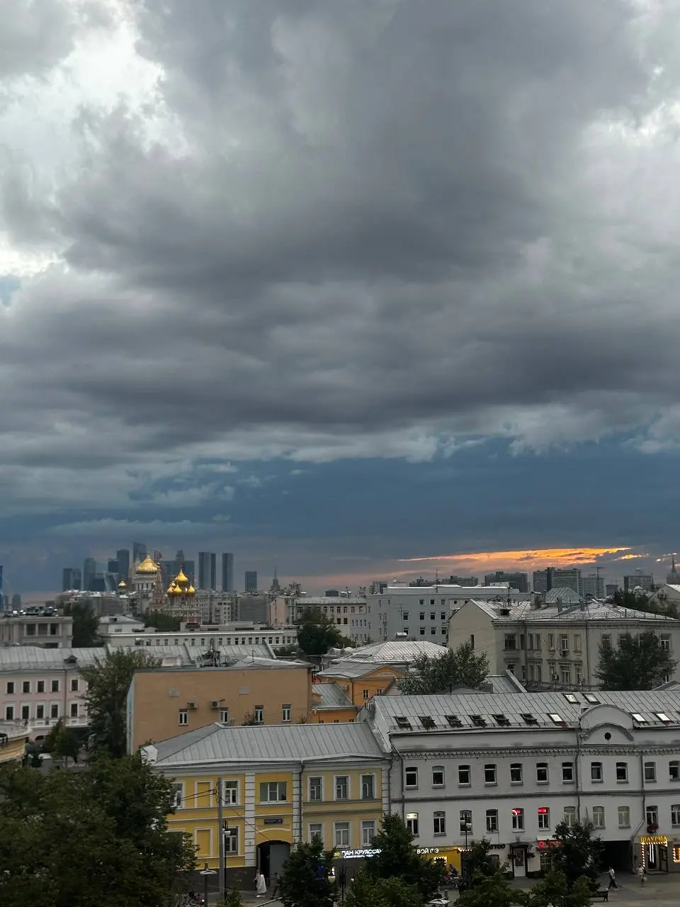 Такое вот красивое небо.
Бывает ожидания не оправдывается и наступает разочарование | Сетка — социальная сеть от hh.ru