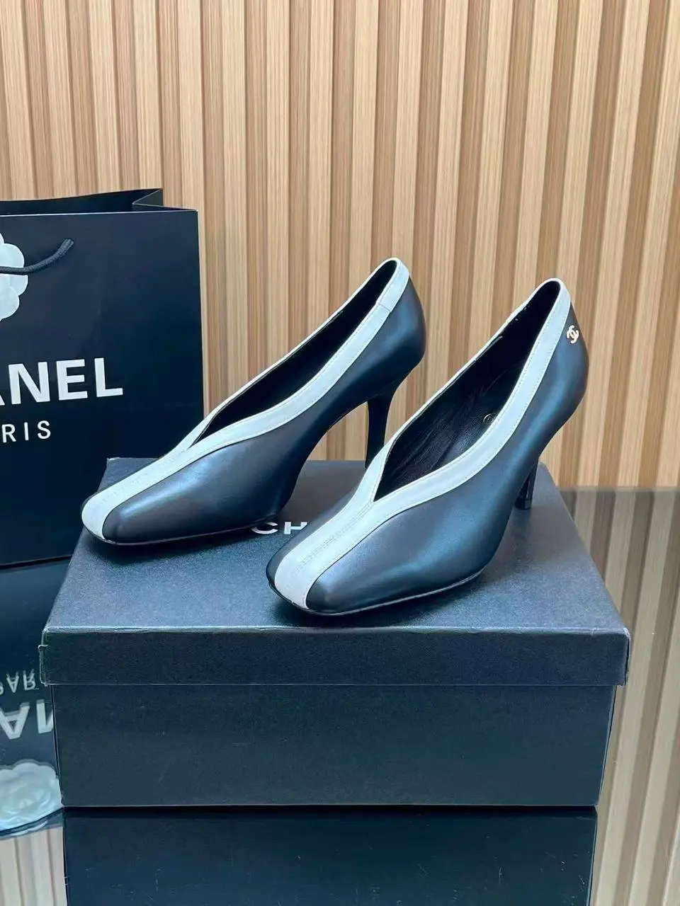 ▪️Премиум
▪️В наличии 36-41 размеры
▪️Цена 17.500₽
▪️Доставка-примерка по Москве
▪️ @byMarybelle
▪️Отправка в регионы ✈️ в этот же день | Сетка — социальная сеть от hh.ru