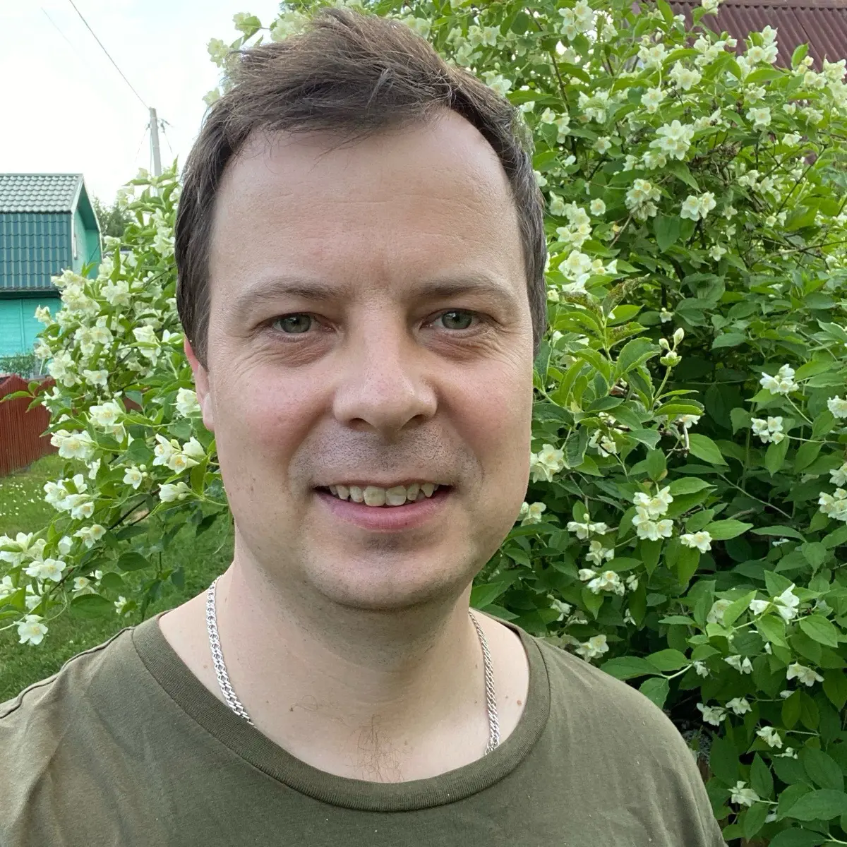 Сергей Гаряев