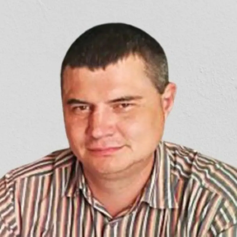 Олег Орлов