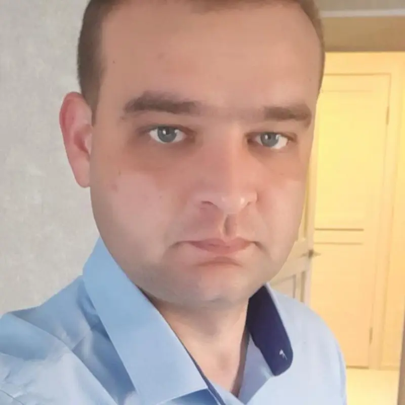 Владислав Кузнецов