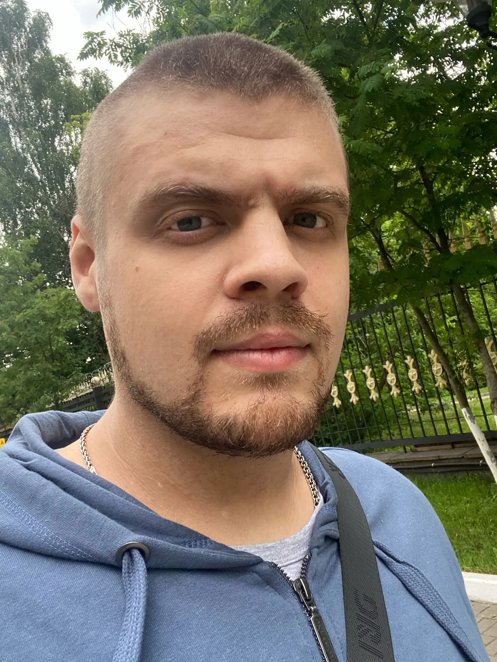 Григорий Нахов