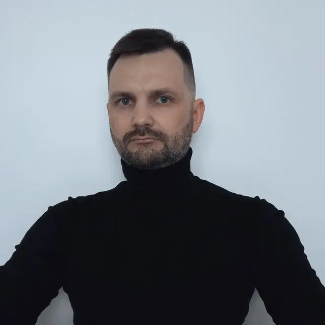 Сергей Шарин