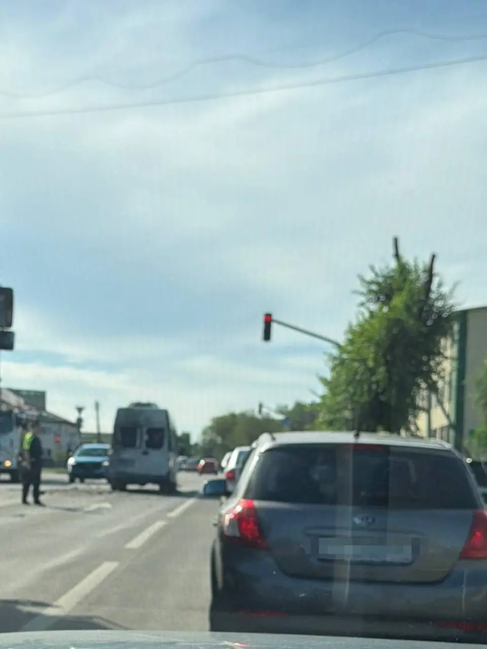 БПЛА атаковал автобус в Луганске | Сетка — социальная сеть от hh.ru