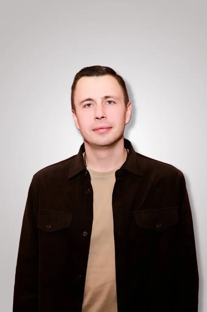 Илья Егоров