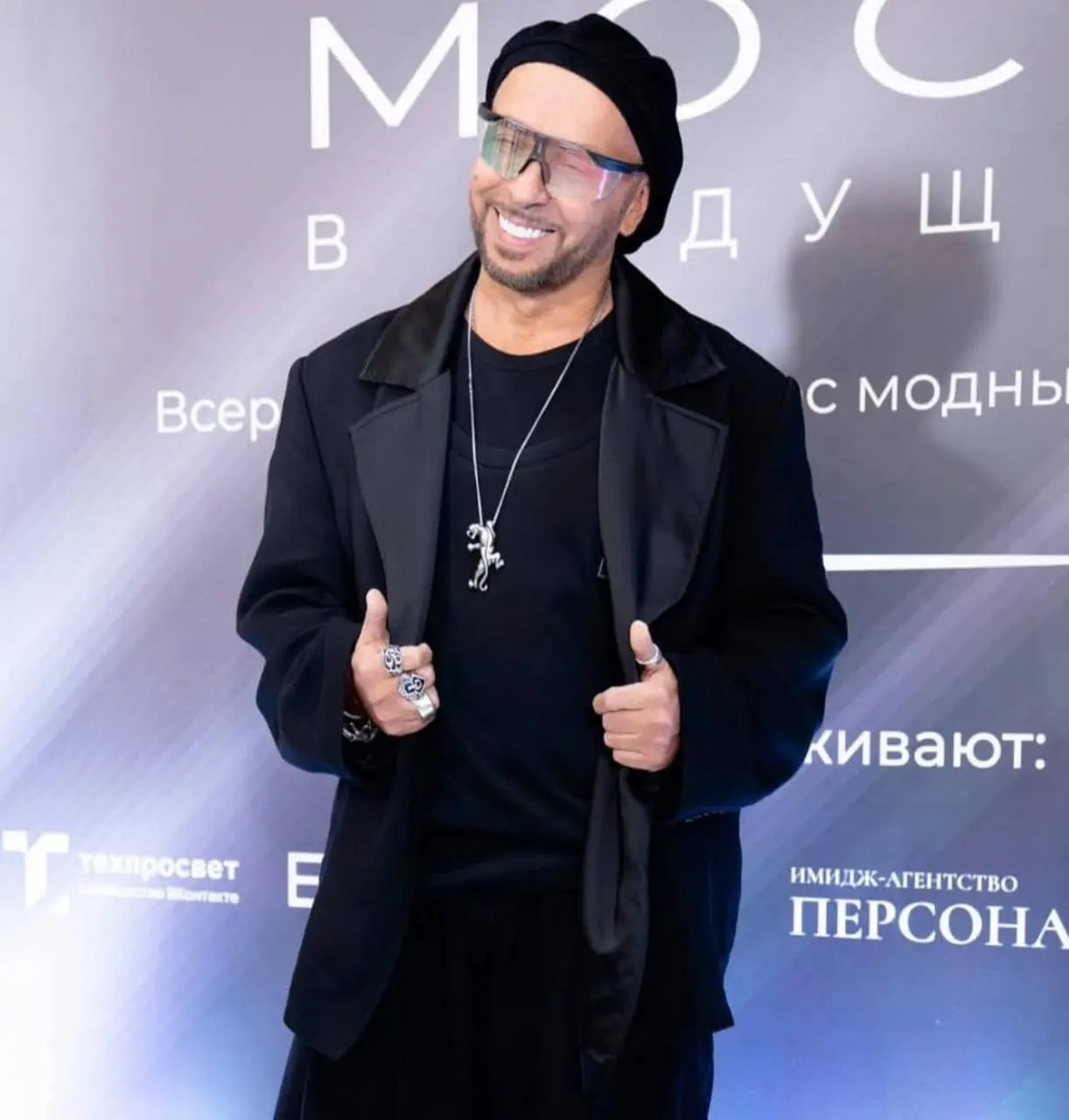 Набор моделей на САМЫЙ ГРОМКИЙ МОДНЫЙ ФЕСТИВАЛЬ ЭТОГО ЛЕТА!
6-7 августа на Болотной площади состоится  Всероссийский модный фестиваль «МОСТ В БУДУЩЕЕ» | Сетка — социальная сеть от hh.ru