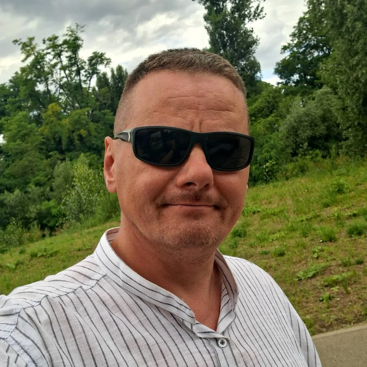 Владимир Агарков