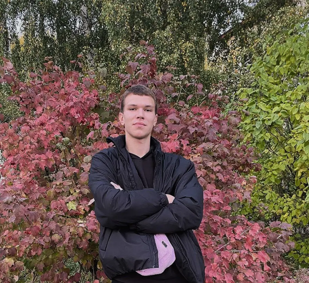 Андрей Сущев