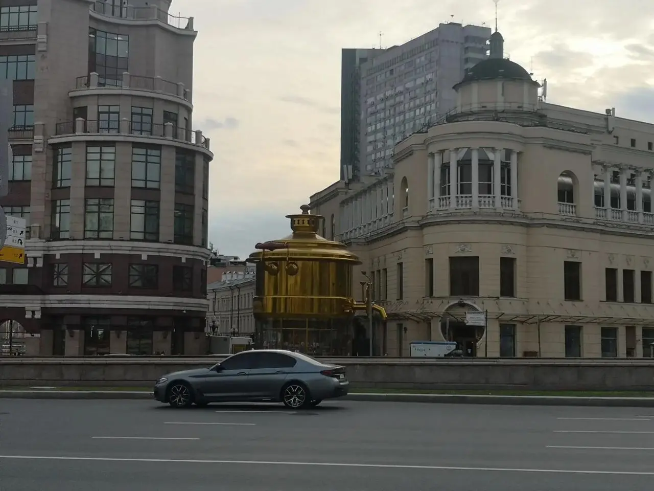 Когда мы планировали наше короткое чайное путешествие в Москву, то не сомневались, что так или иначе пересечемся с проектом «Московское чаепитие» | Сетка — социальная сеть от hh.ru
