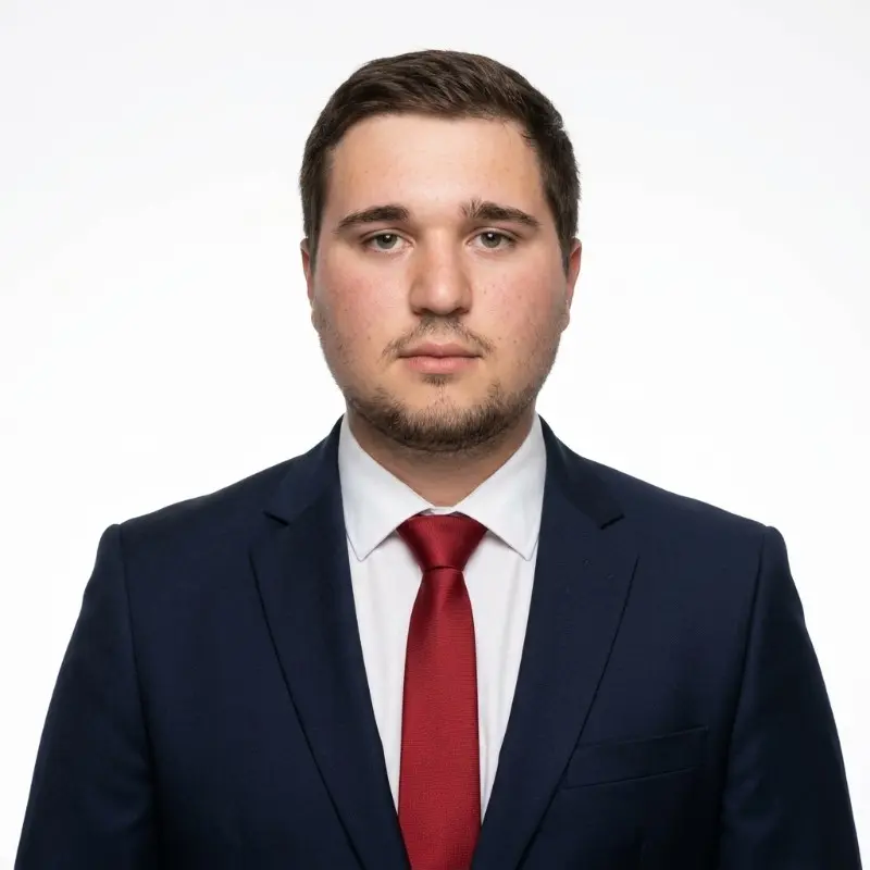 Михаил Болотин
