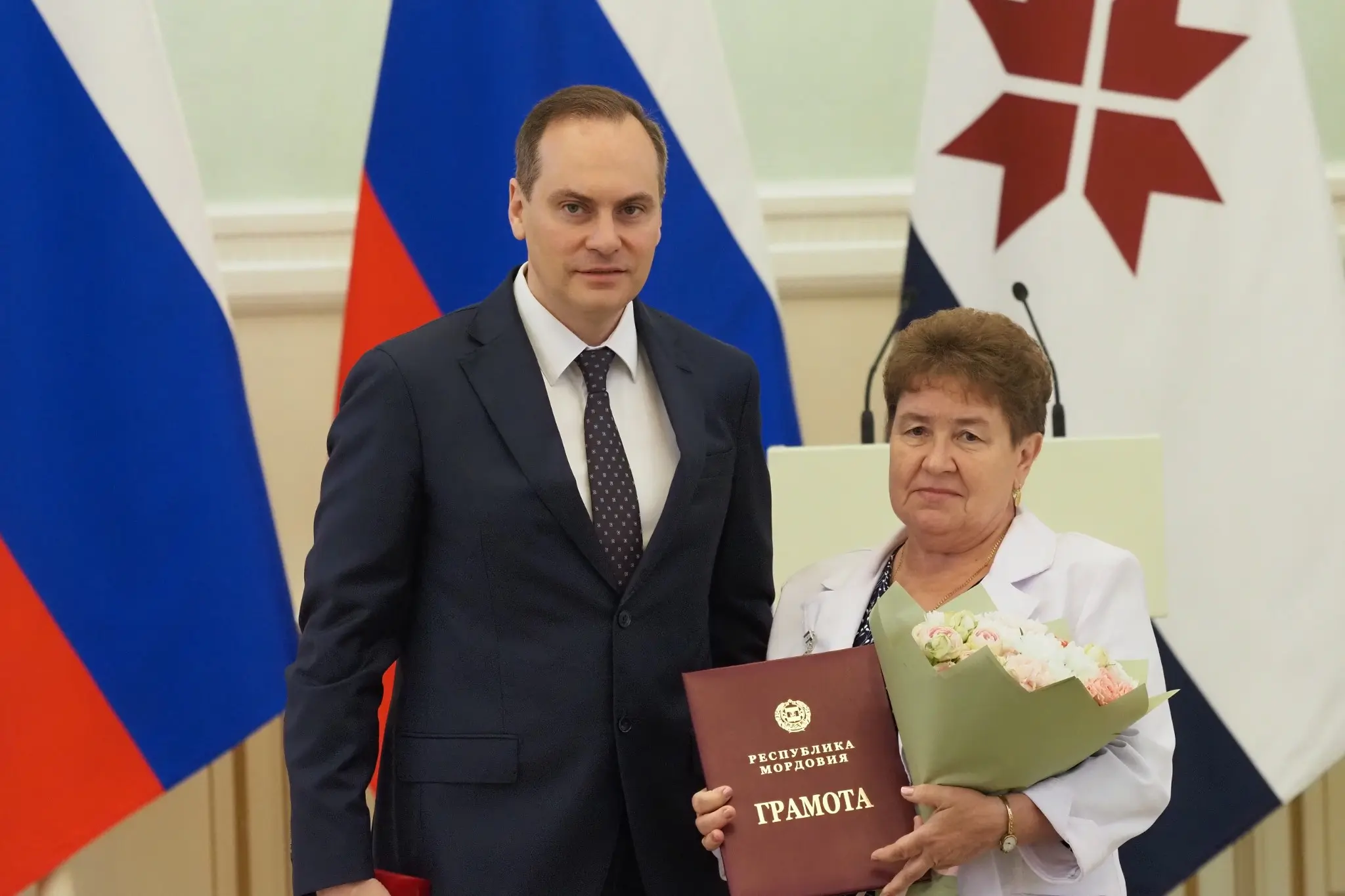 Сетка — социальная сеть от hh.ru