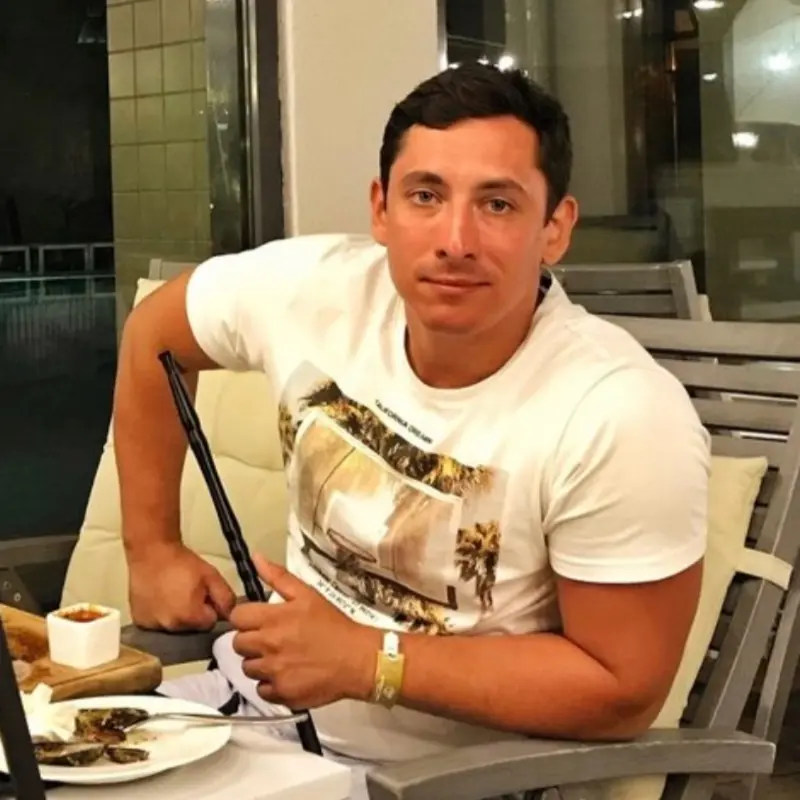 Павел Пивоваров